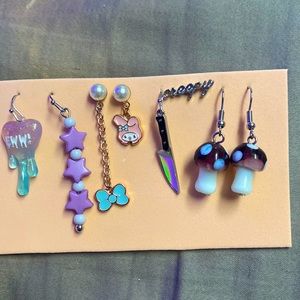 4 pairs of earrings from hot topic
